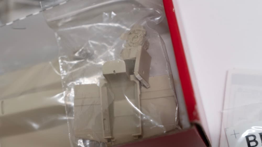 STUDIO27 1/20 サンダーボルト SV11