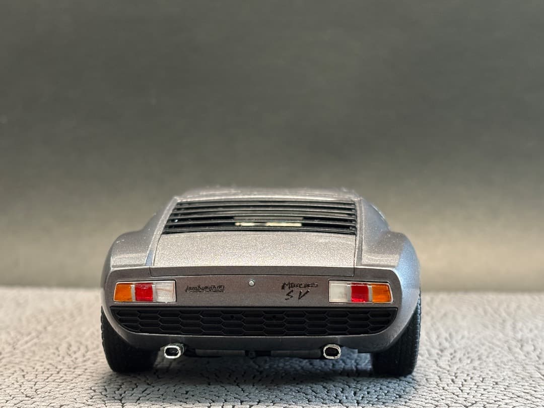 ハセガワ　ランボルギーニミウラ 1/24 完成品