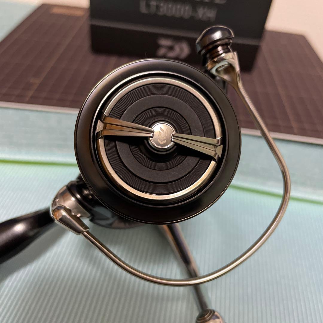 【ラテカリ】 ダイワ 24セルテート LT3000 XH