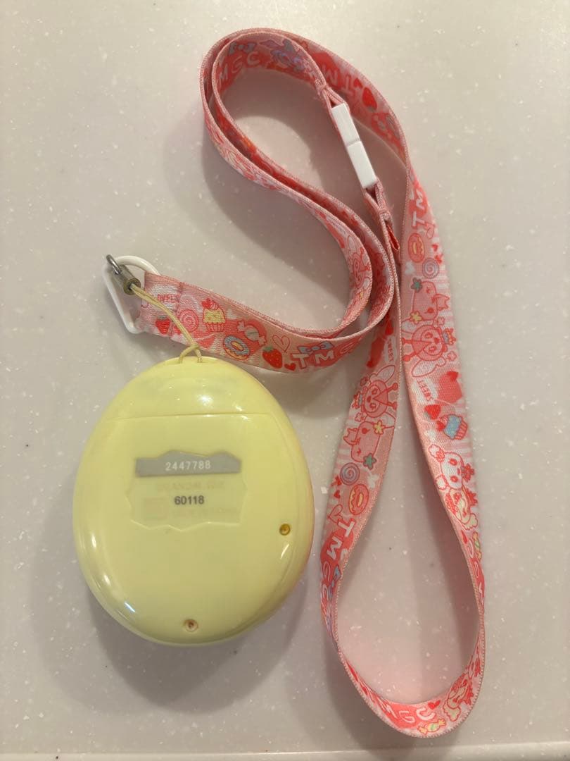 たまごっちミーツ イエロー