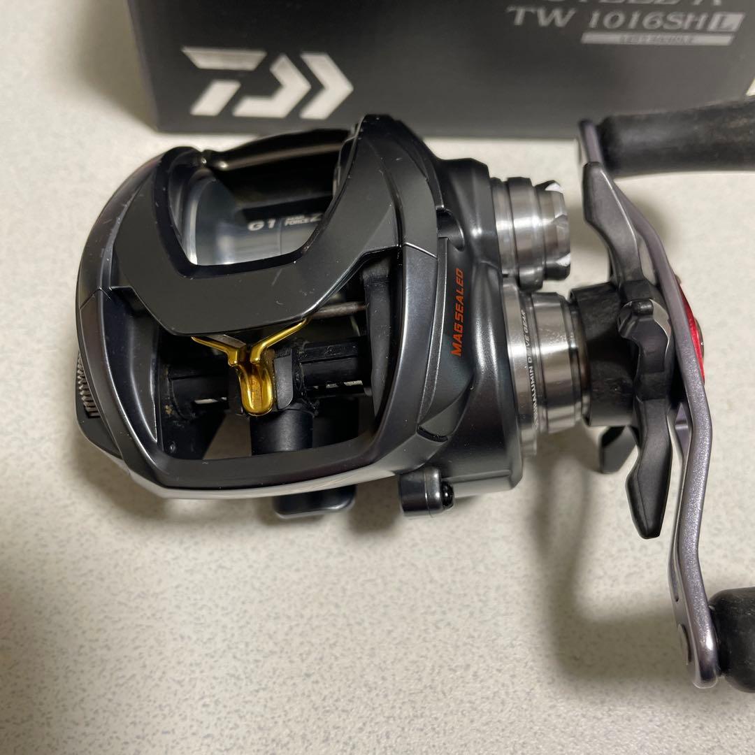 スティーズ　A TW SHL