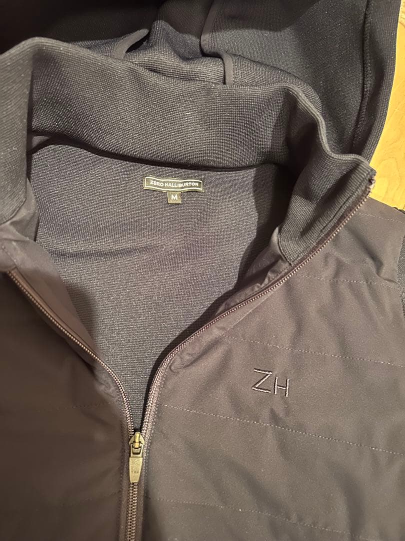 中綿ジャケット　ZERO HALLIBURTON ゼロハリバートン ゴルフ