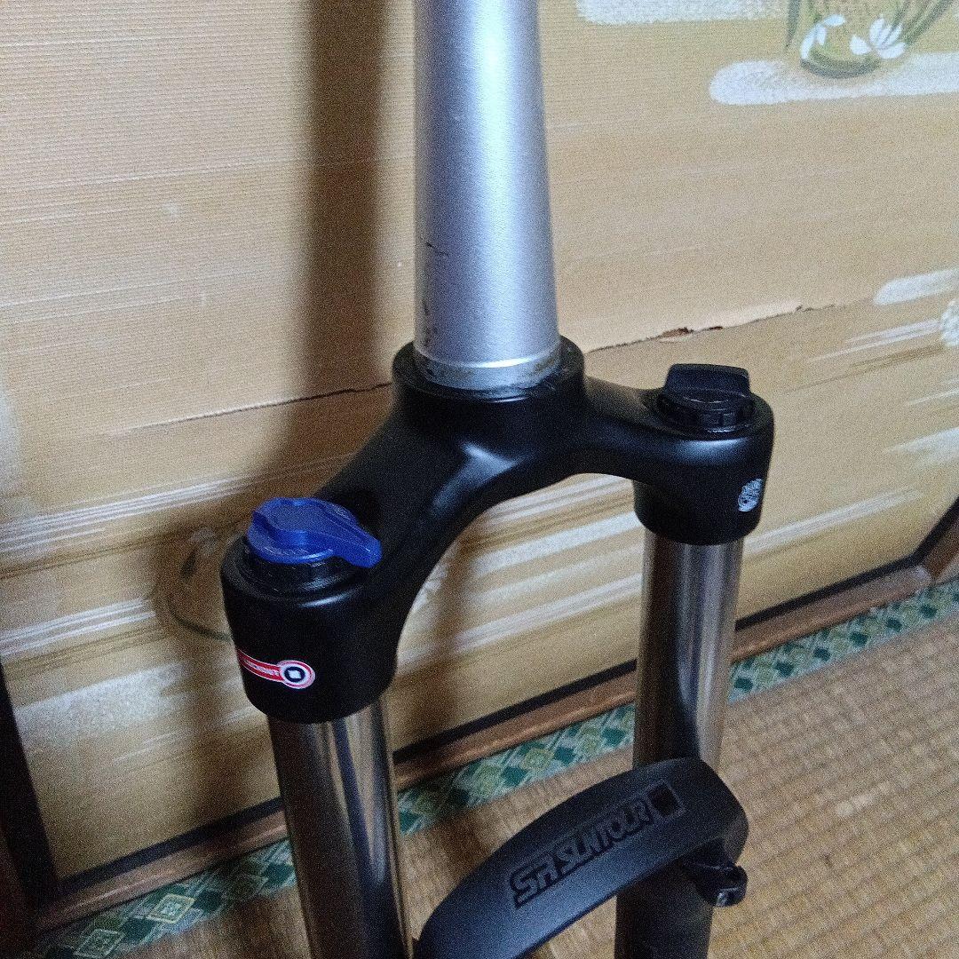 サンツアー　フロントサスペンション