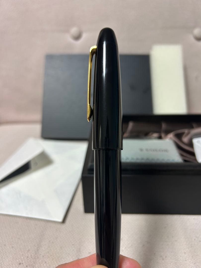 セーラー万年筆 キングプロフィット エボナイト 長刀研ぎ万年筆（中細字）