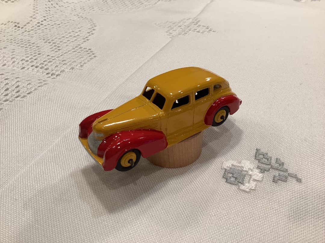美品　激レア　DINKY TOYS ツートンCHRYSLER ミニカー