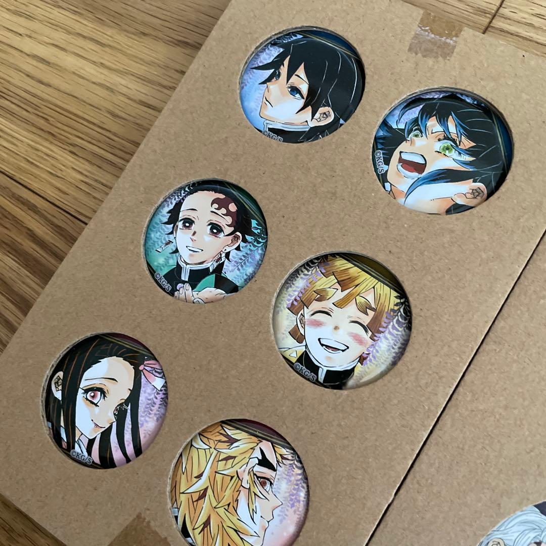 22巻同時発売記念 缶バッジセット