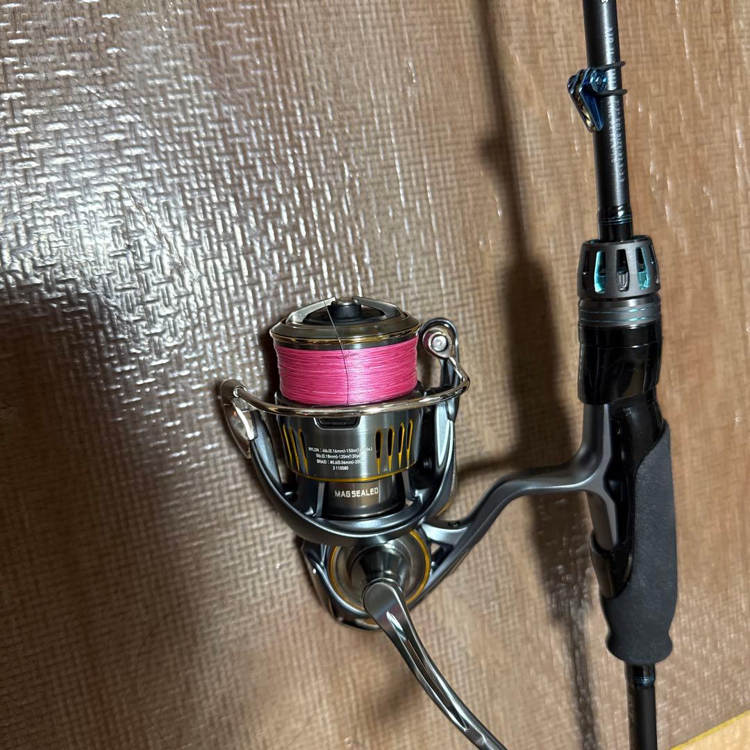 エメラルダスAIR IL 77MLM エギングロッド