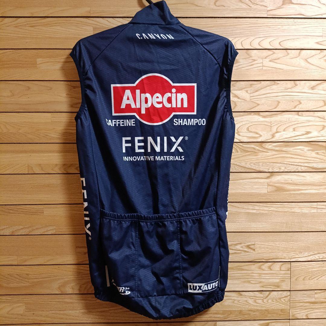支給品 Alpecin Fenix ウィンドベスト　アルペシンフェニックス