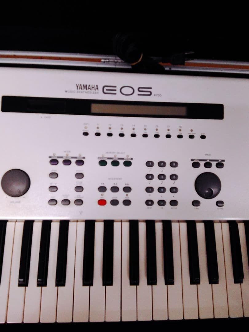 YAMAHA ヤマハEOS B700 シンセサイザー 鍵盤楽器