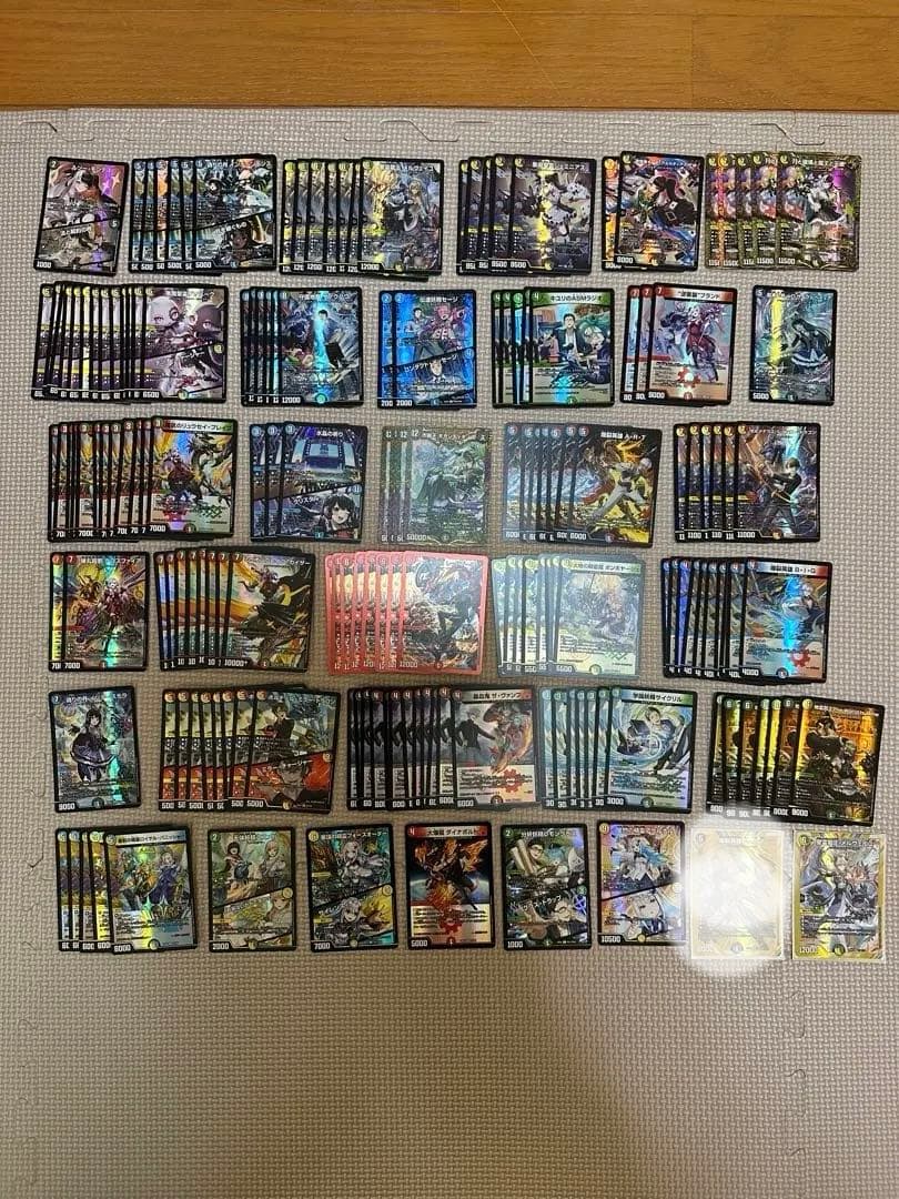 デュエルマスターズ 引退品 約2200枚にじさんじ SR VRまとめ売り
