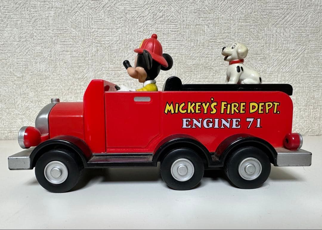 激レア ビンテージ レトロ ミッキーマウス 消防車 ディズニーストア購入