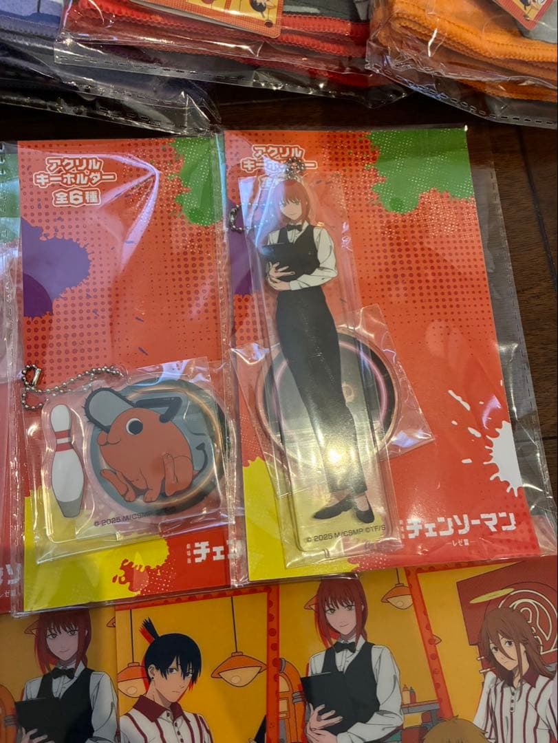 ラウンドワン　チェンソーマン　タオル アクリルキーホルダー　クリアファイル