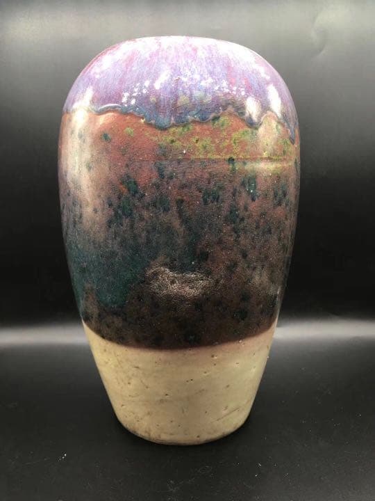 中国唐朝古玩，海鼠釉花瓶高約24.5cm