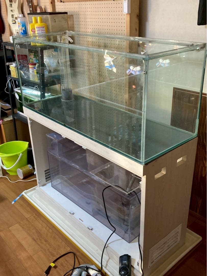 120センチ水槽（引き取り限定）