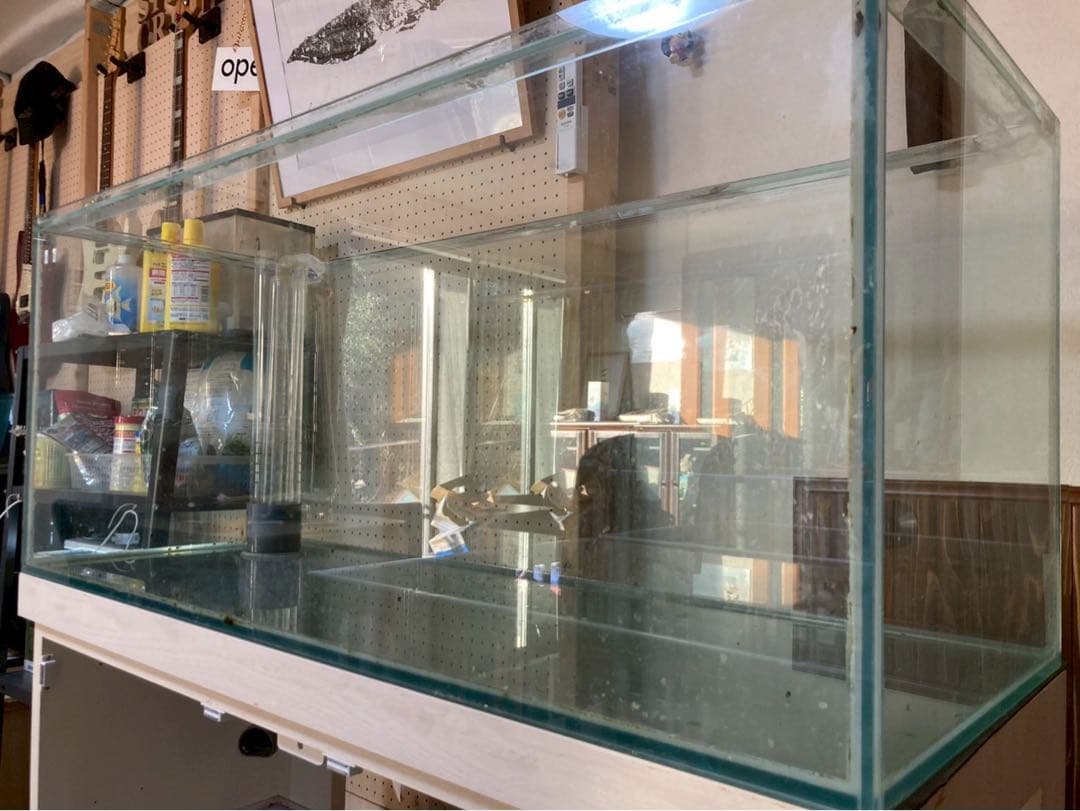 120センチ水槽（引き取り限定）