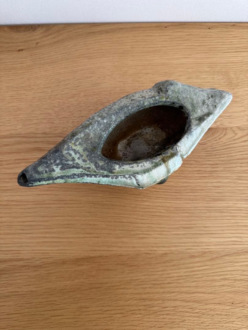 新学　伊賀　片口注ぎ