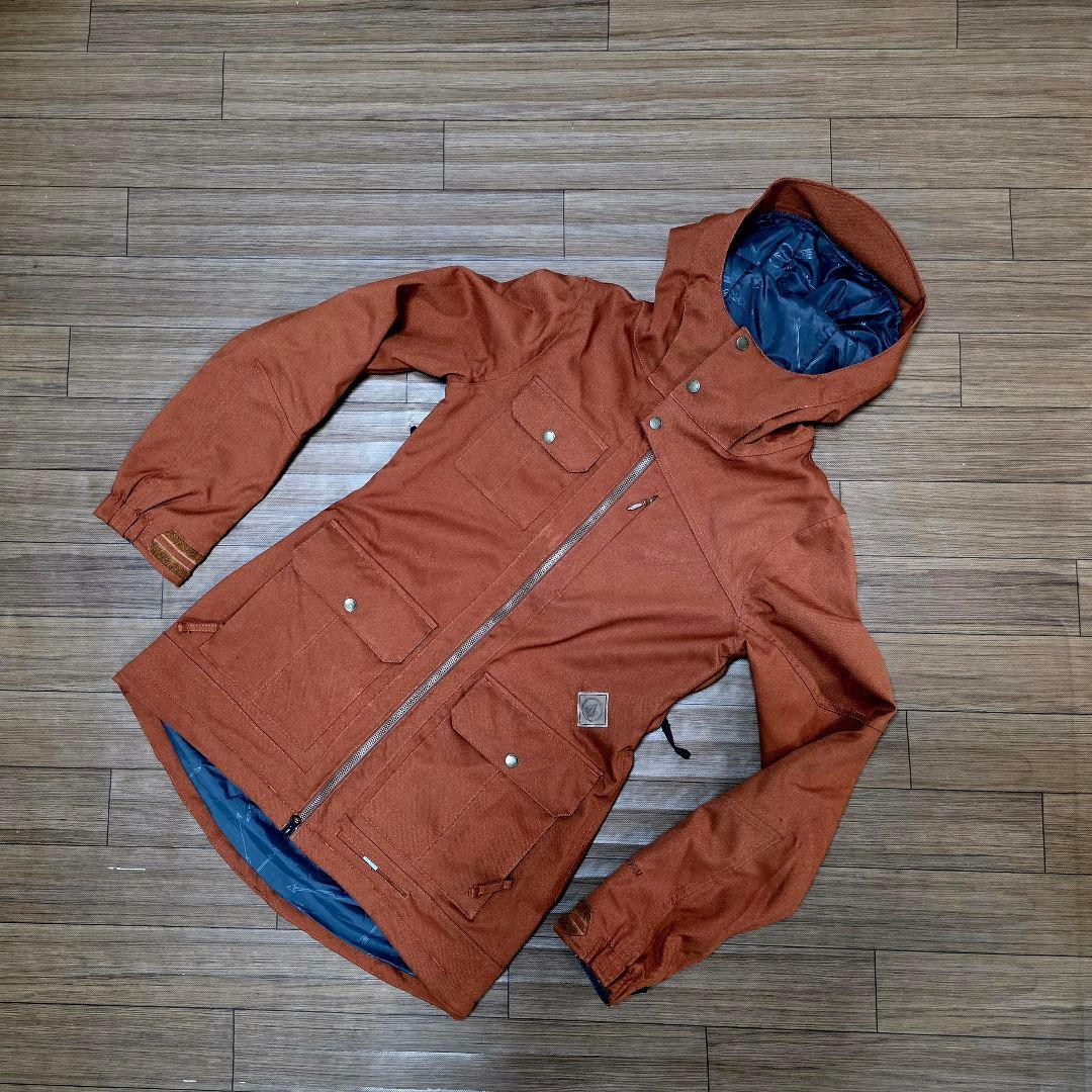 volcom上下セット　レディース　バラ売り可