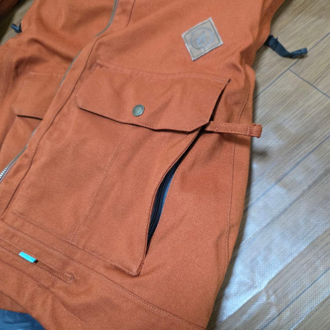 volcom上下セット　レディース　バラ売り可