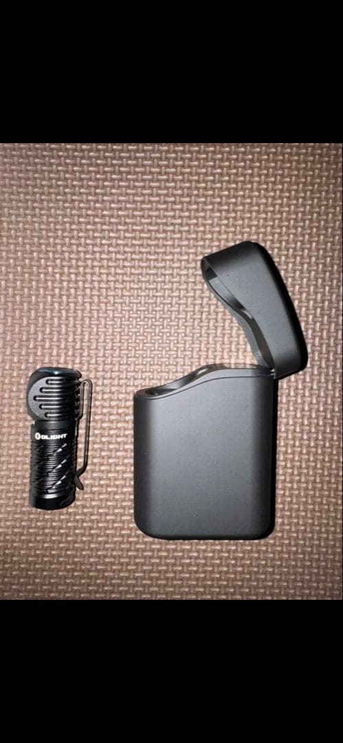 OLIGHTオーライト Perun 3mini Premium