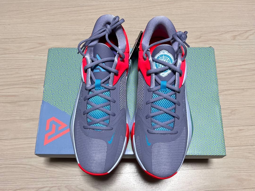 NIKE ZOOM FREAK4 フリーク4 ヤニス バッシュ バスケ 28cm