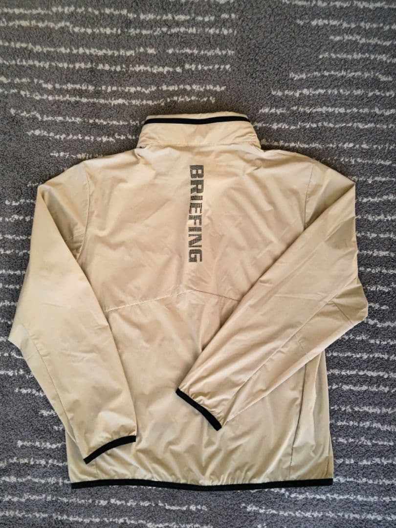 ブリーフィング／ベージュ／ウインドジャケット！値下げ
