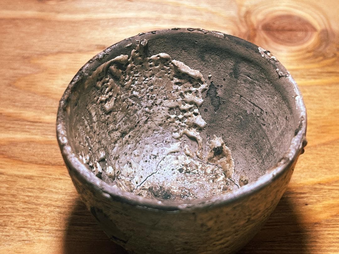 黒と銀の陶器（飾る用）