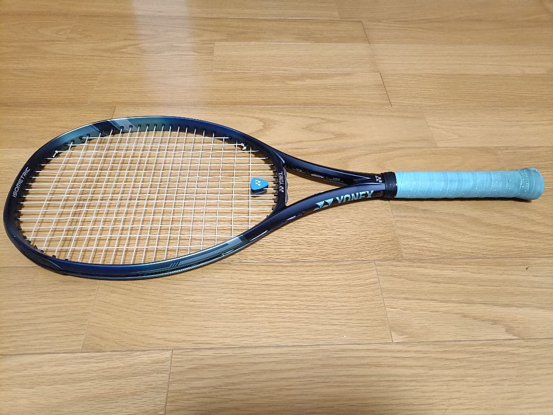 ラケット(硬式用) YONEX ezone100l