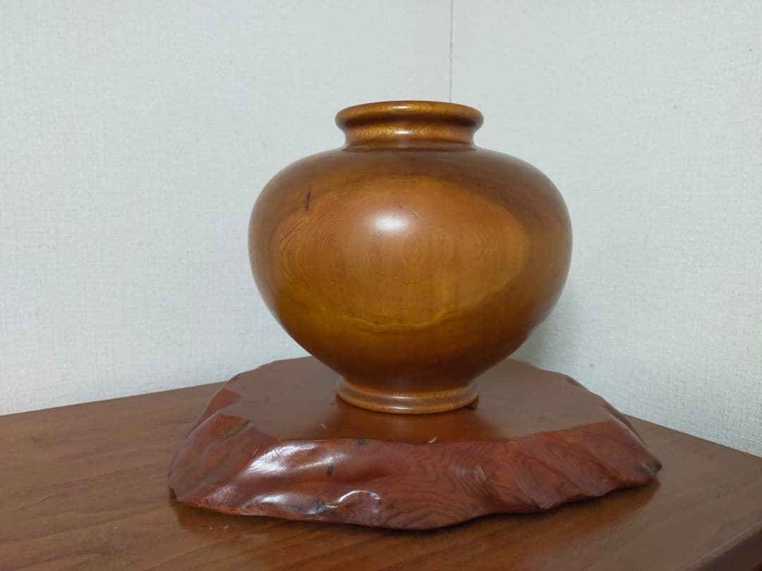 屋久杉の壺と台座セット