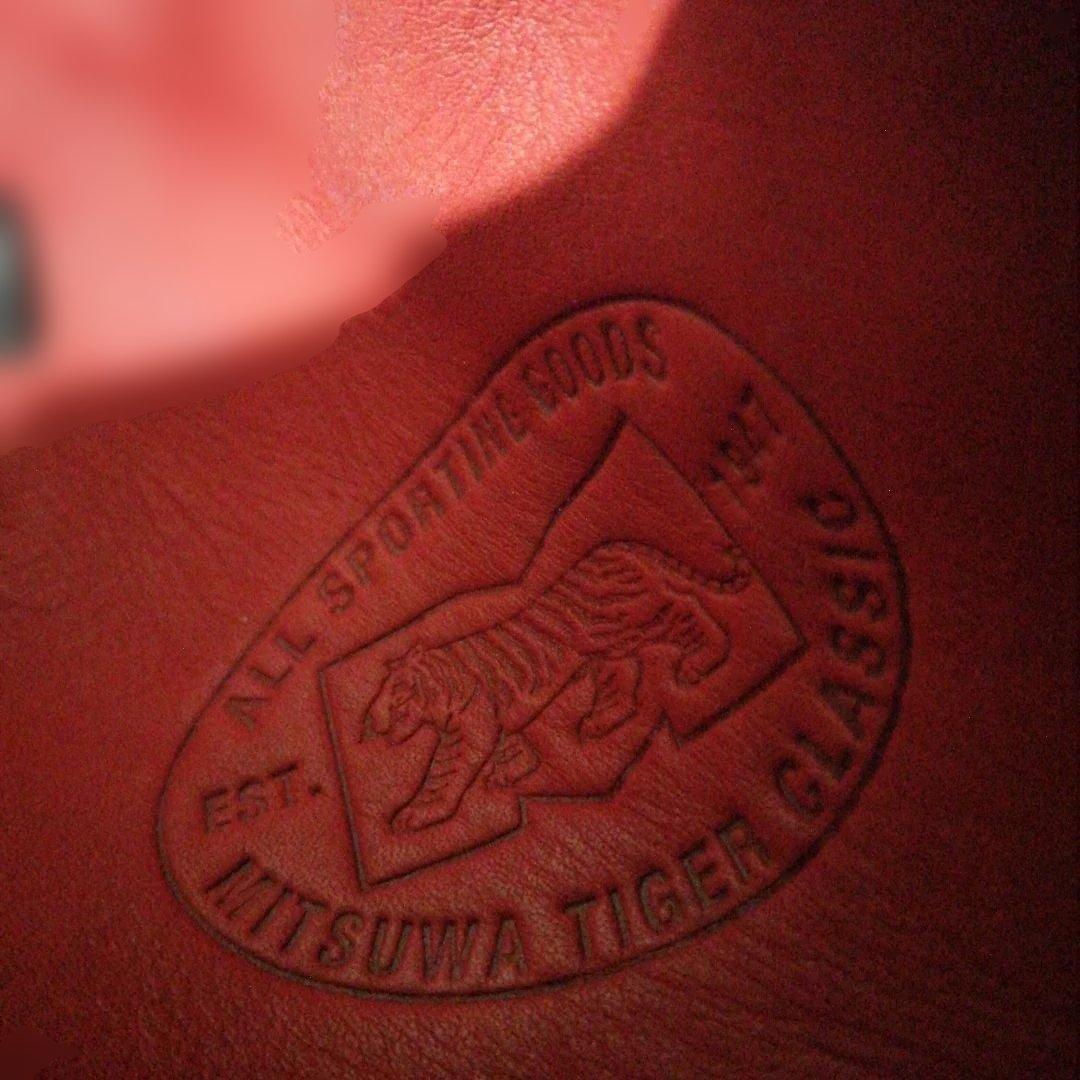 花*薫様 美津和タイガー　軟式グローブ