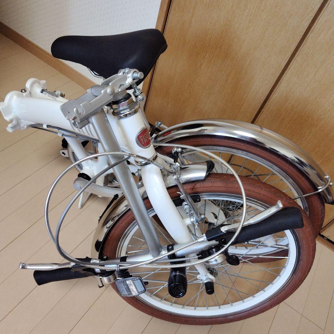 FIAT 折りたたみ自転車 20インチ ホワイト