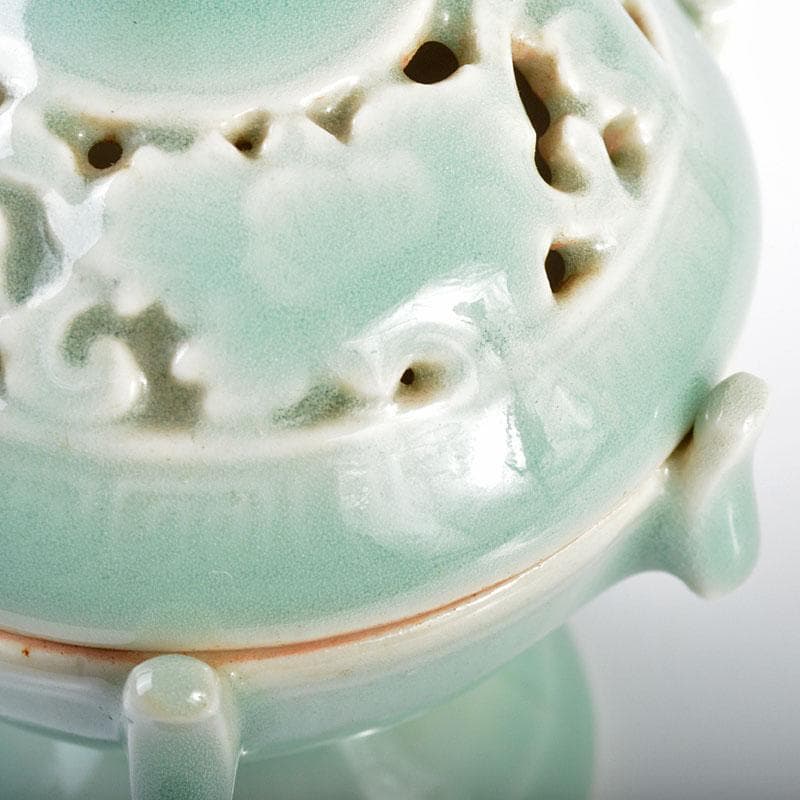 中国　高麗青磁　雷文　香炉　透かし火屋　時代箱付　V　R4587