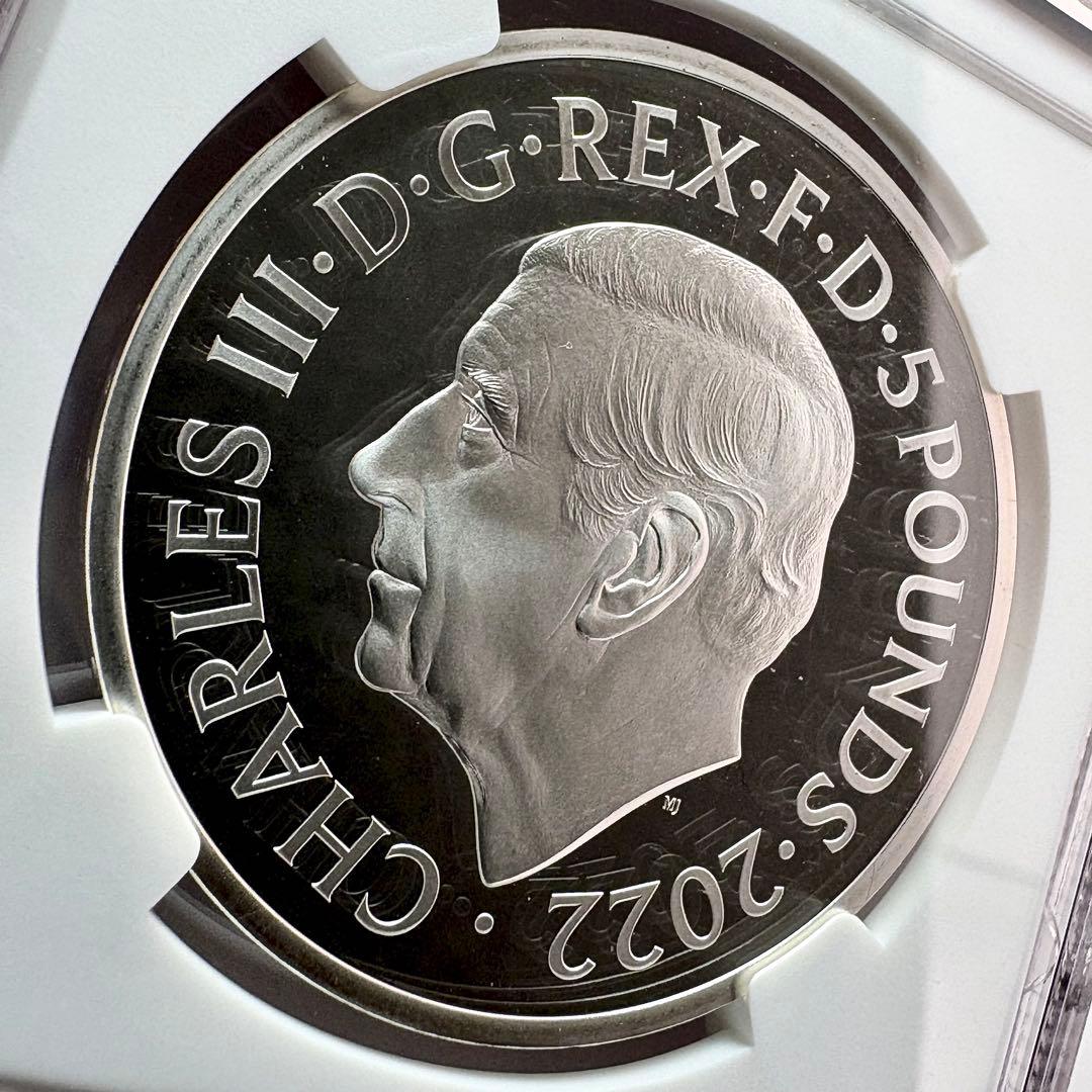 2022 イギリス エリザベス2世 追悼 5ポンド 銀貨 NGC PF69 UC