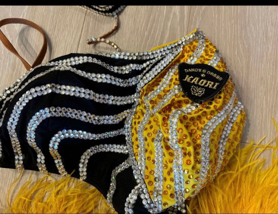 KAGRI カオリ　社交ダンス　競技ダンス　ラテンドレス