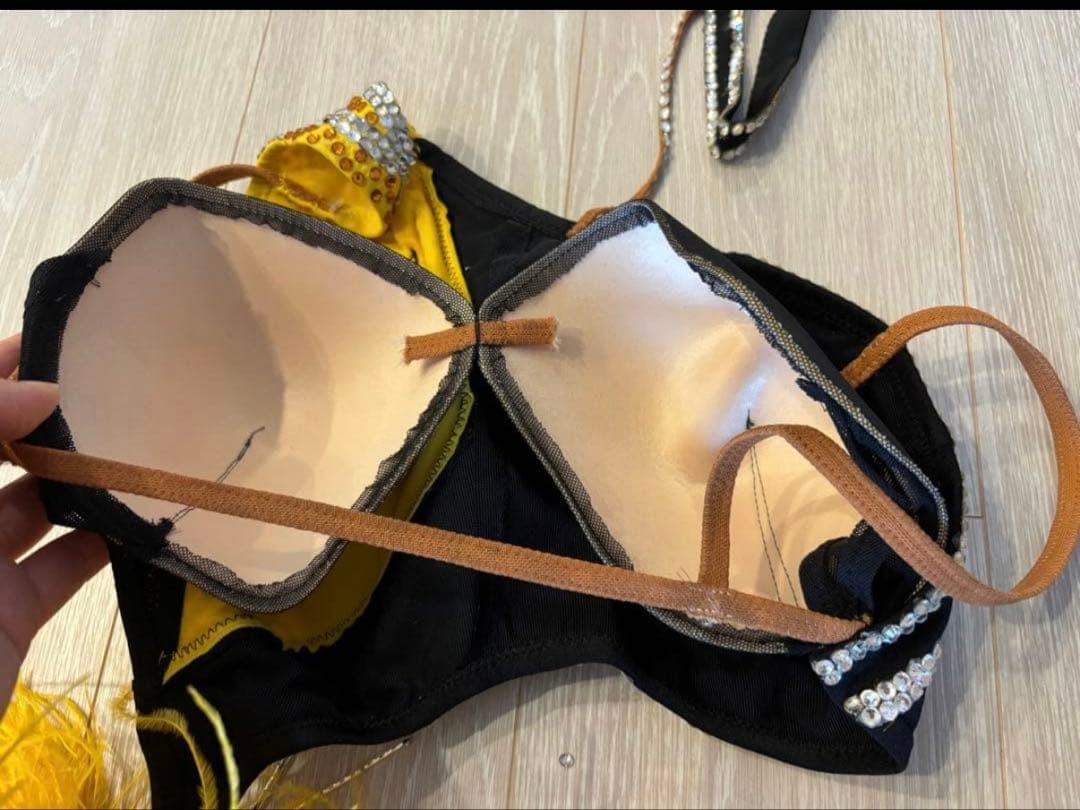 KAGRI カオリ　社交ダンス　競技ダンス　ラテンドレス