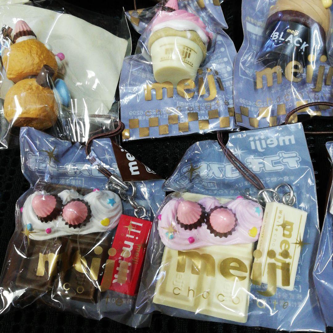 レアmeiji明治森永スイーツデコチョコケーキストラップ非売品