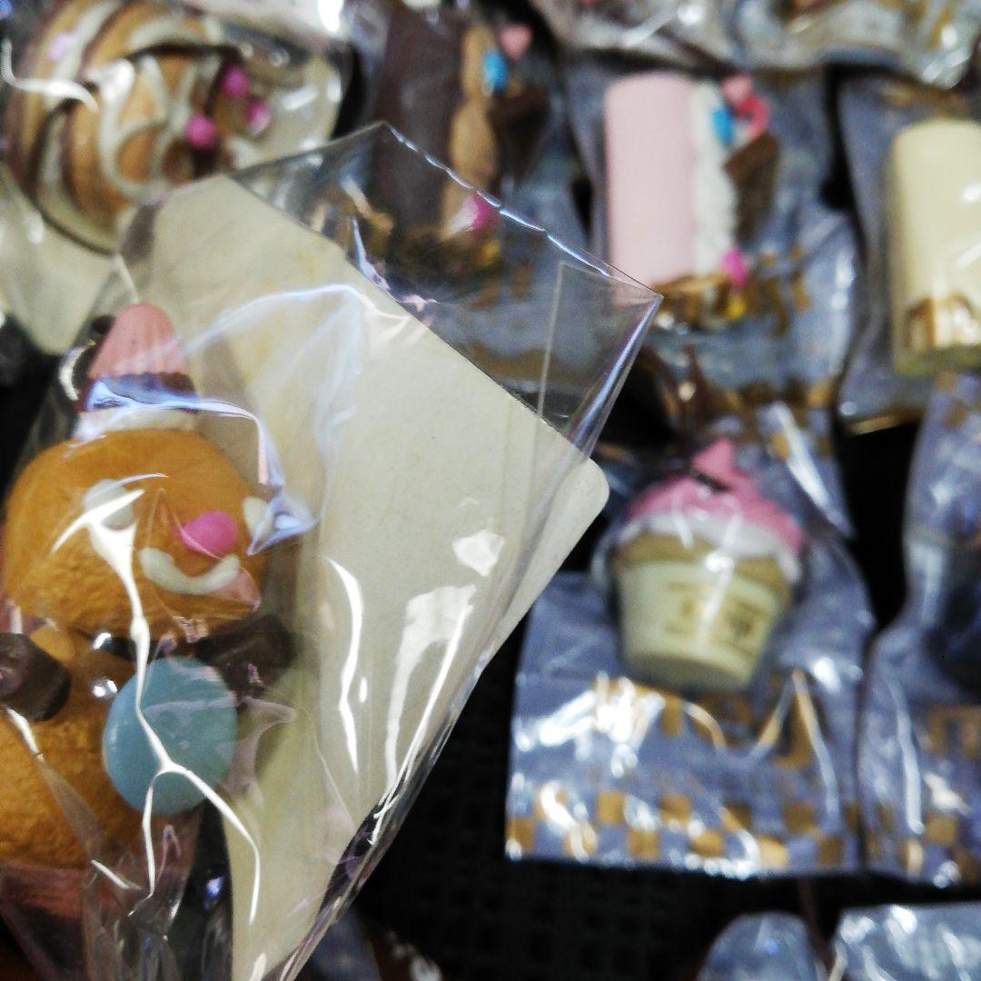 レアmeiji明治森永スイーツデコチョコケーキストラップ非売品