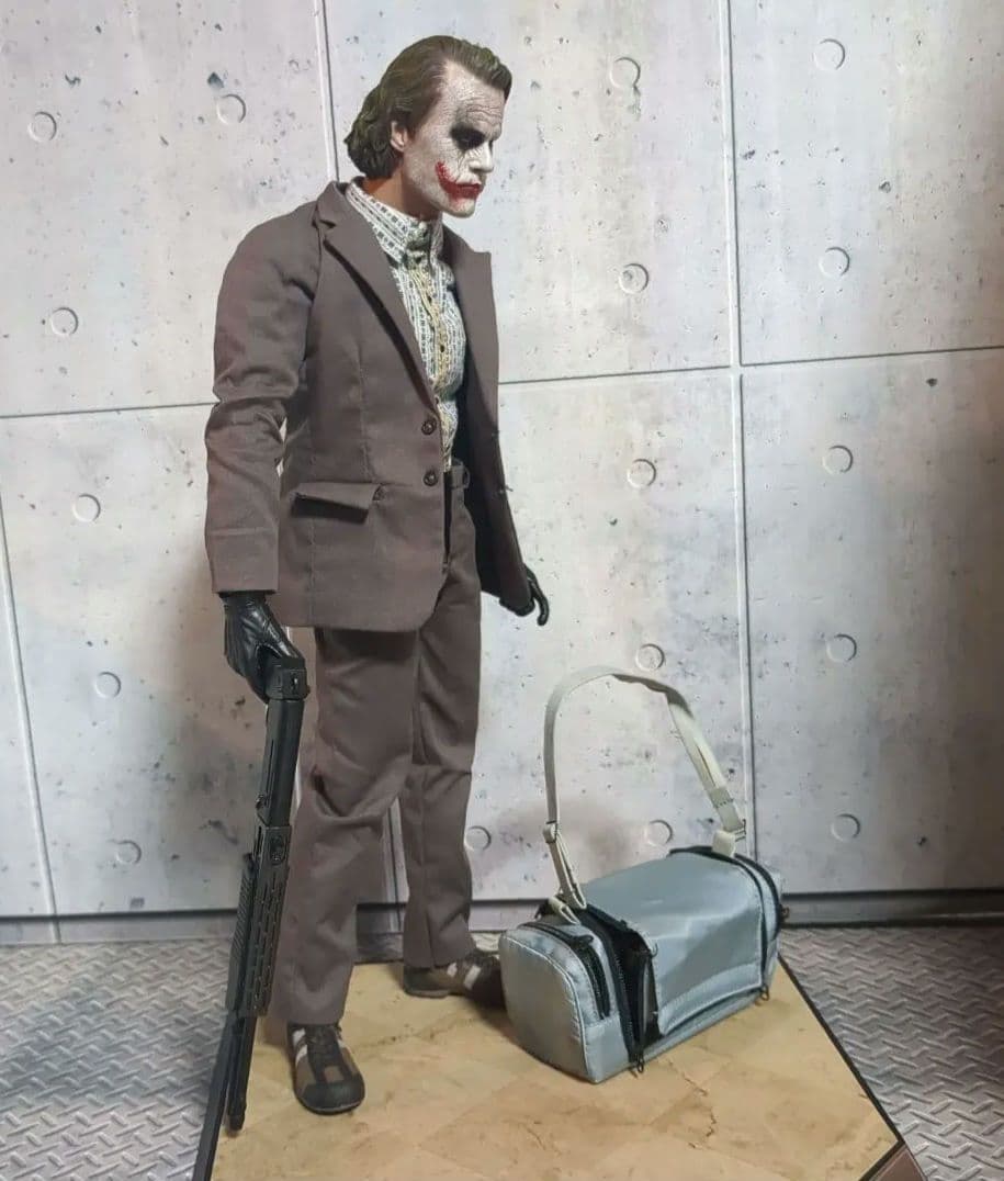 1/6 12インチ ダークナイト ジョーカー 銀行強盗 2.0版 CS142