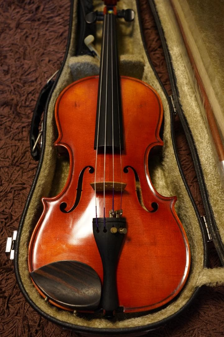 【黄金期・良音】　スズキ　バイオリン　No.330 1/2　70年代　新品弓