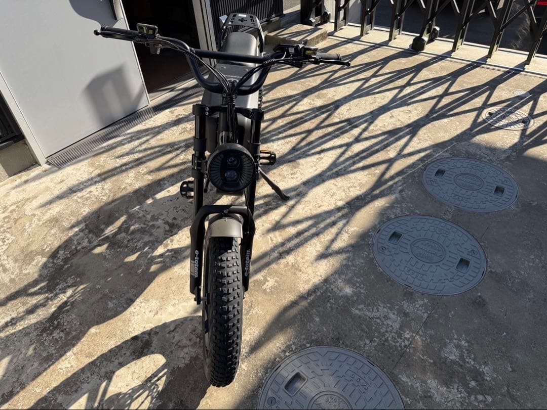 美品　e-totem 電動アシスト自転車 R-40ブラック 20インチ