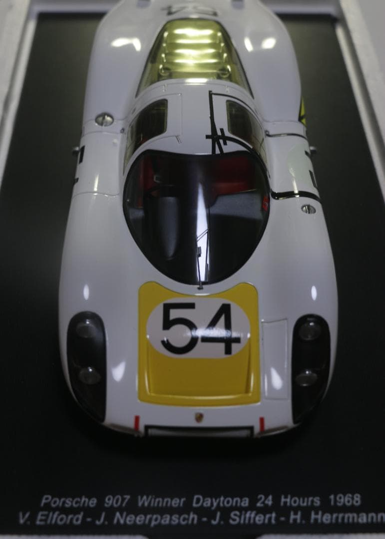 超貴重スパーク製　ポルシェ９０７Ｌ　1／１８　１９６８デイトナ２４Ｈ優勝車仕様