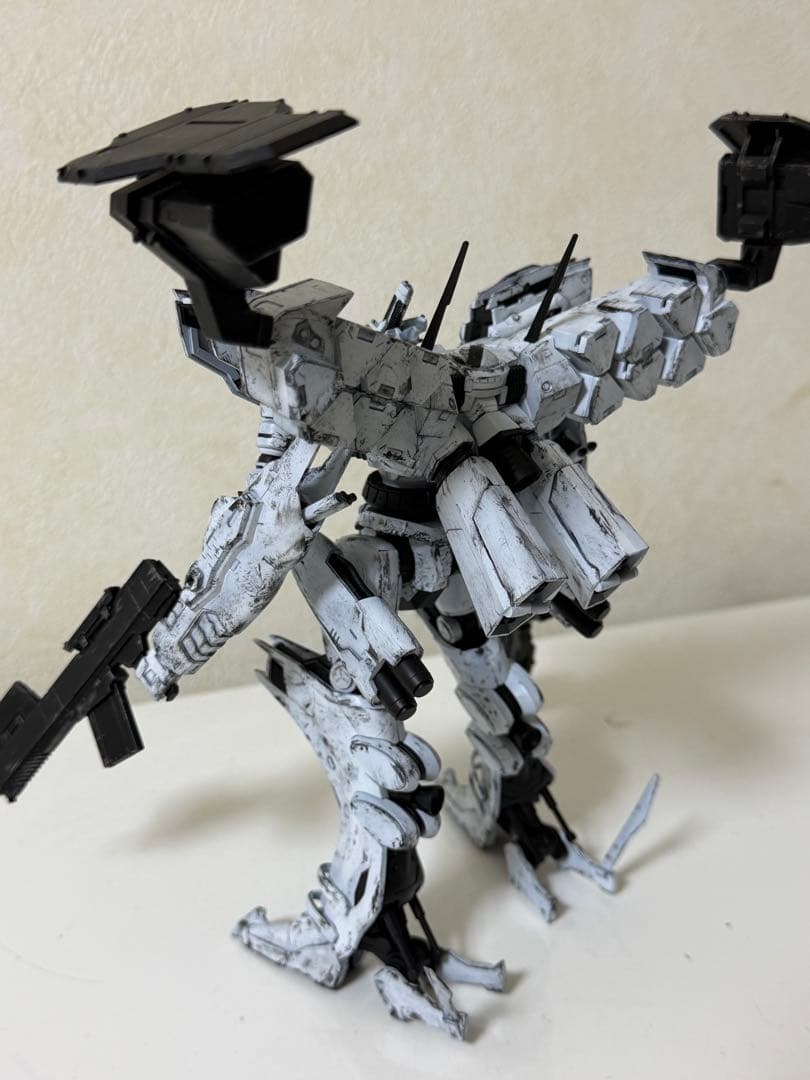 【完成品】アーマード・コア　ホワイトグリント
