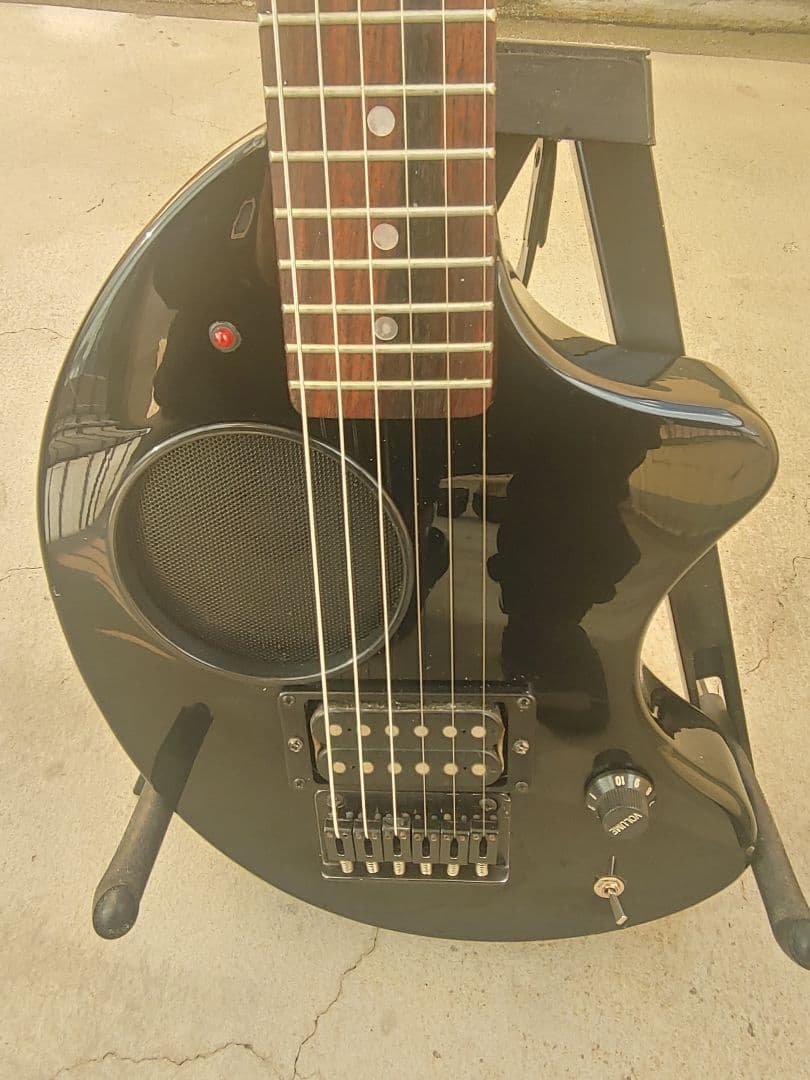 H*O様 愛用して下さいZO-3 ギター　ブラック本体