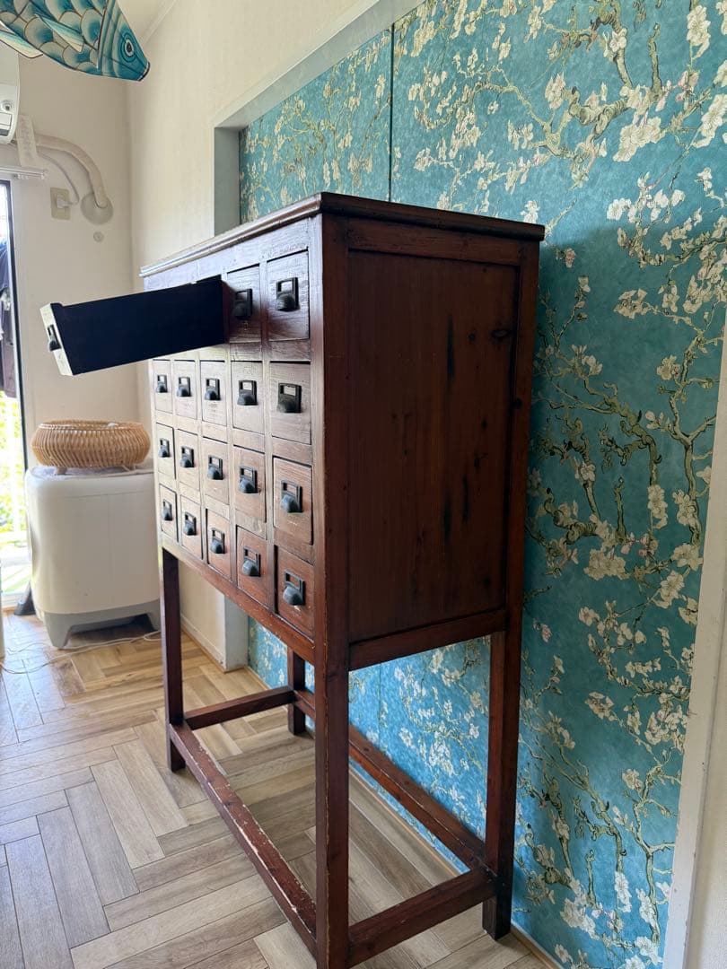 小引き出し　アンティークシェルフ