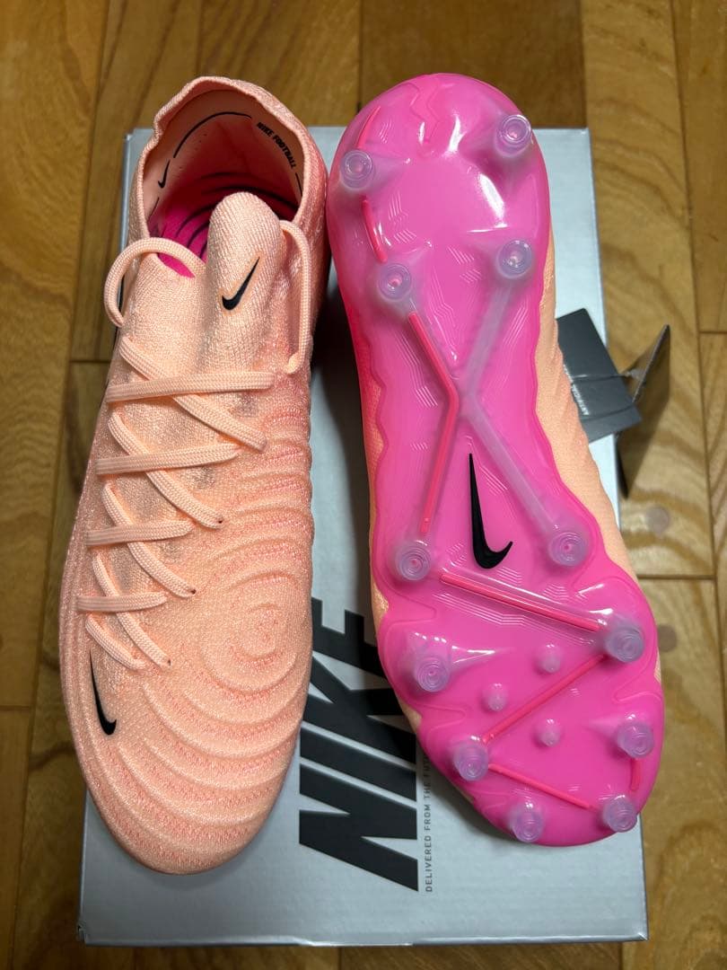 新品　大特価　ナイキ　ファントム GX 2 エリート AG-PRO