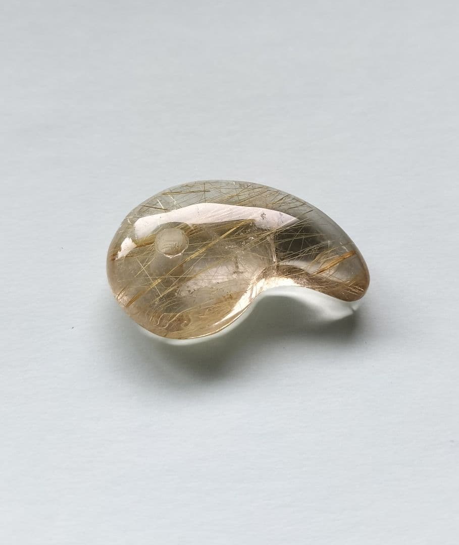 ルチル水晶 ルチルクォーツ 勾玉