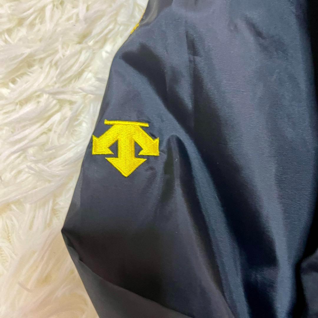 【超希少】阪神タイガース　グランドコート　XL 岡田監督　完売品　コレクション