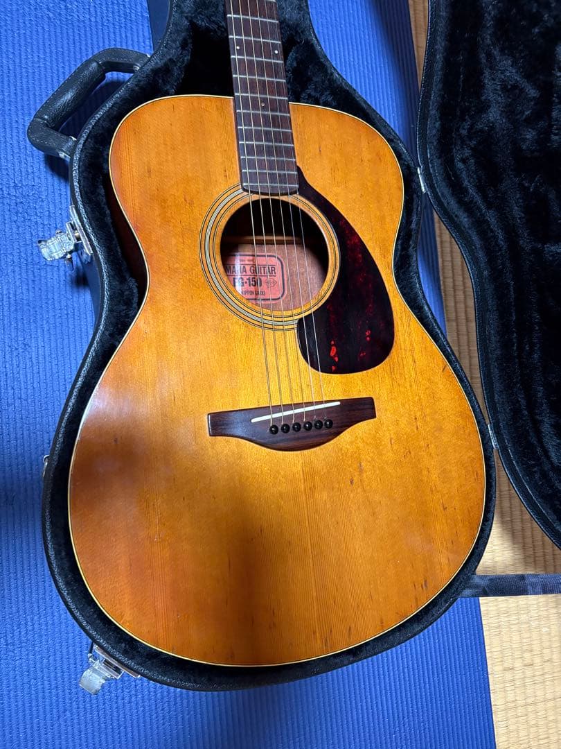 YAMAHA FG150赤ラベル　ハードケース付き