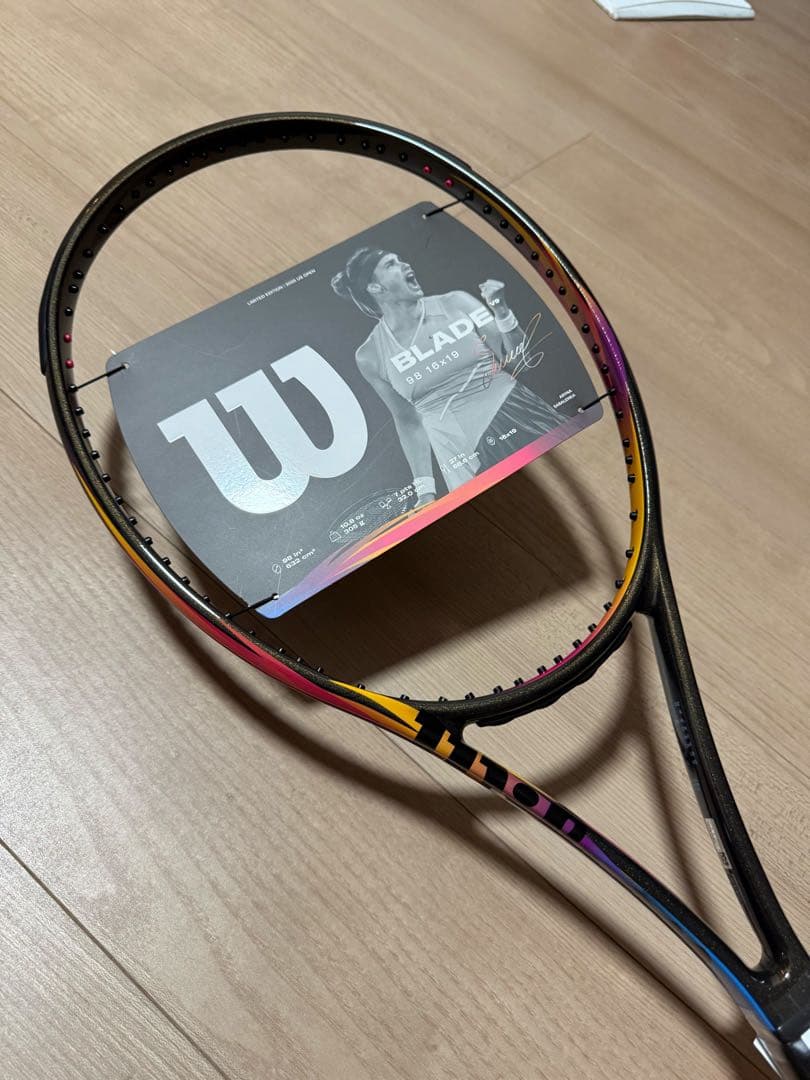 [希少限定品]サバレンカ使用モデル系 テニスラケット 新品人気 入手困難