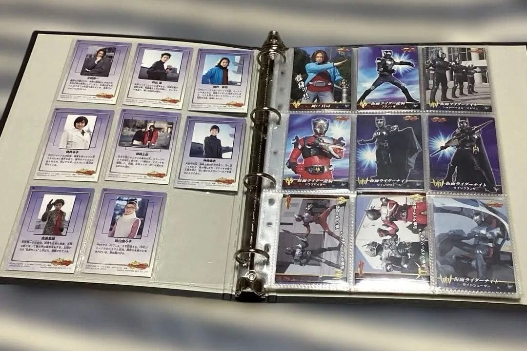 仮面ライダー龍騎　DVD購入特典カードフォルダ　& カード