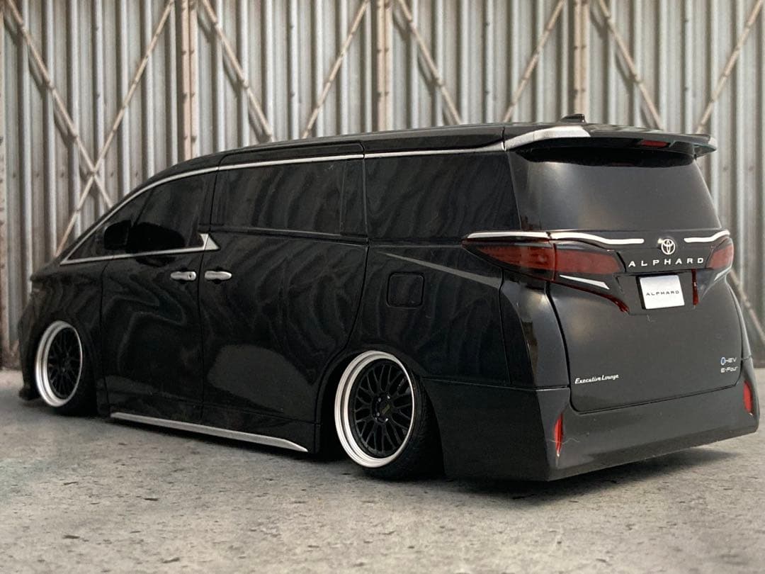 1/24新型アルファード・ブラック（カスタム品）